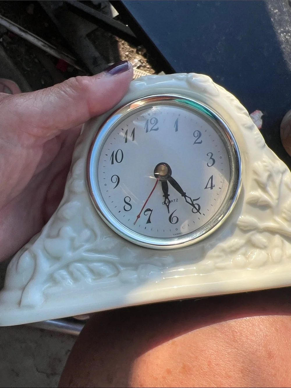 Vintage Ceramic Mantel Clock - Cream Floral Design